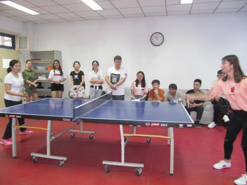 http:/__local/E/BF/E4/C7F17FE2012D0E0741D93E480F6_DF845F18_12C46.jpg